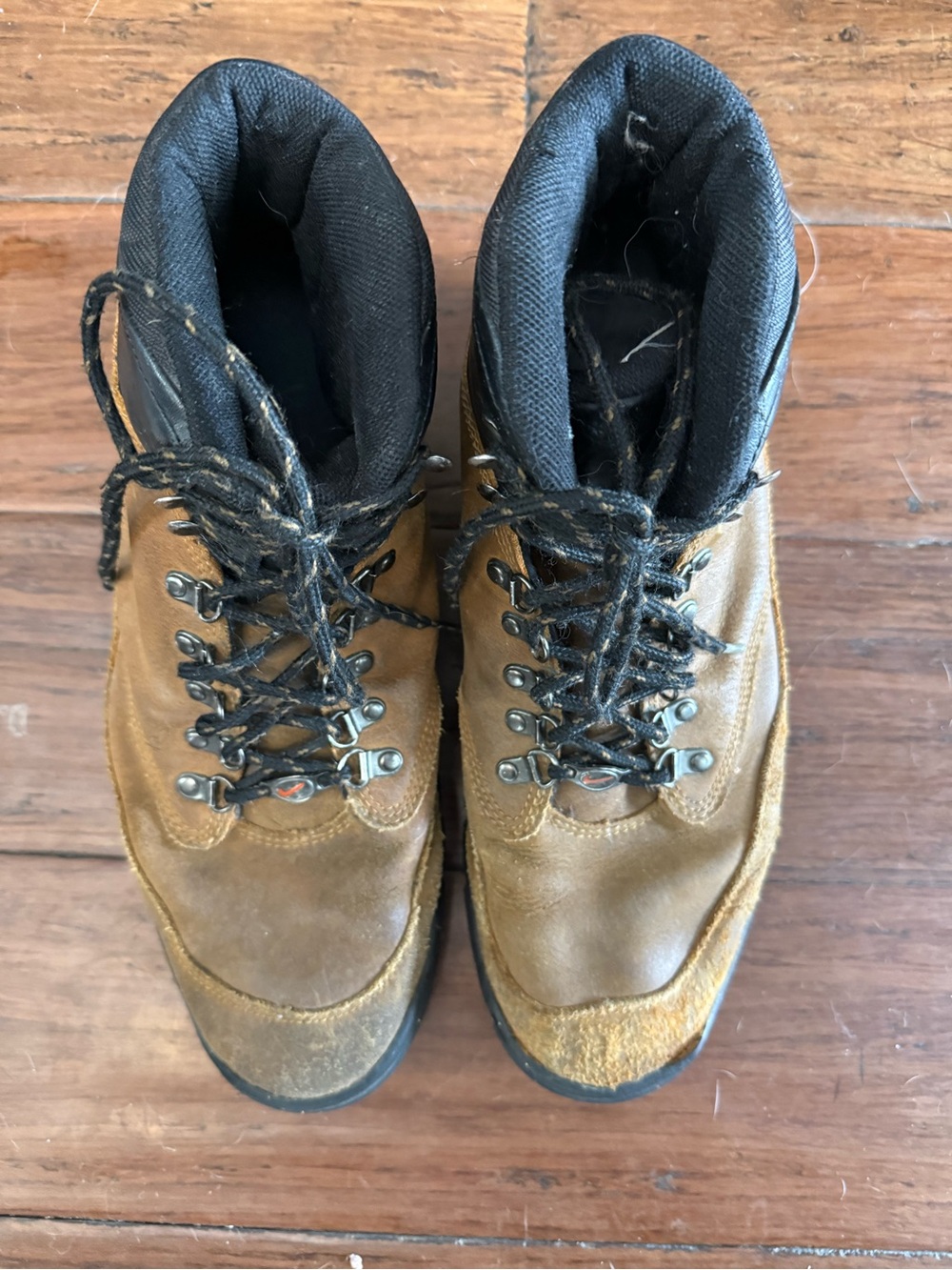 Vintage Nike ACG Hiking Boots Size 13 Brown Leather Trail Boots
